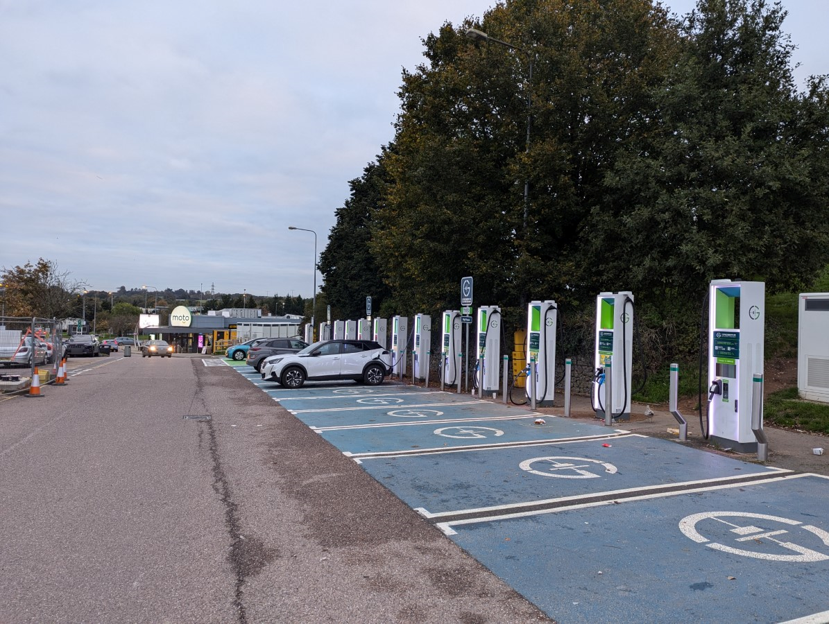 Exeter M5 Services Postcode M5 - Exeter Services - Moto | AccessAble