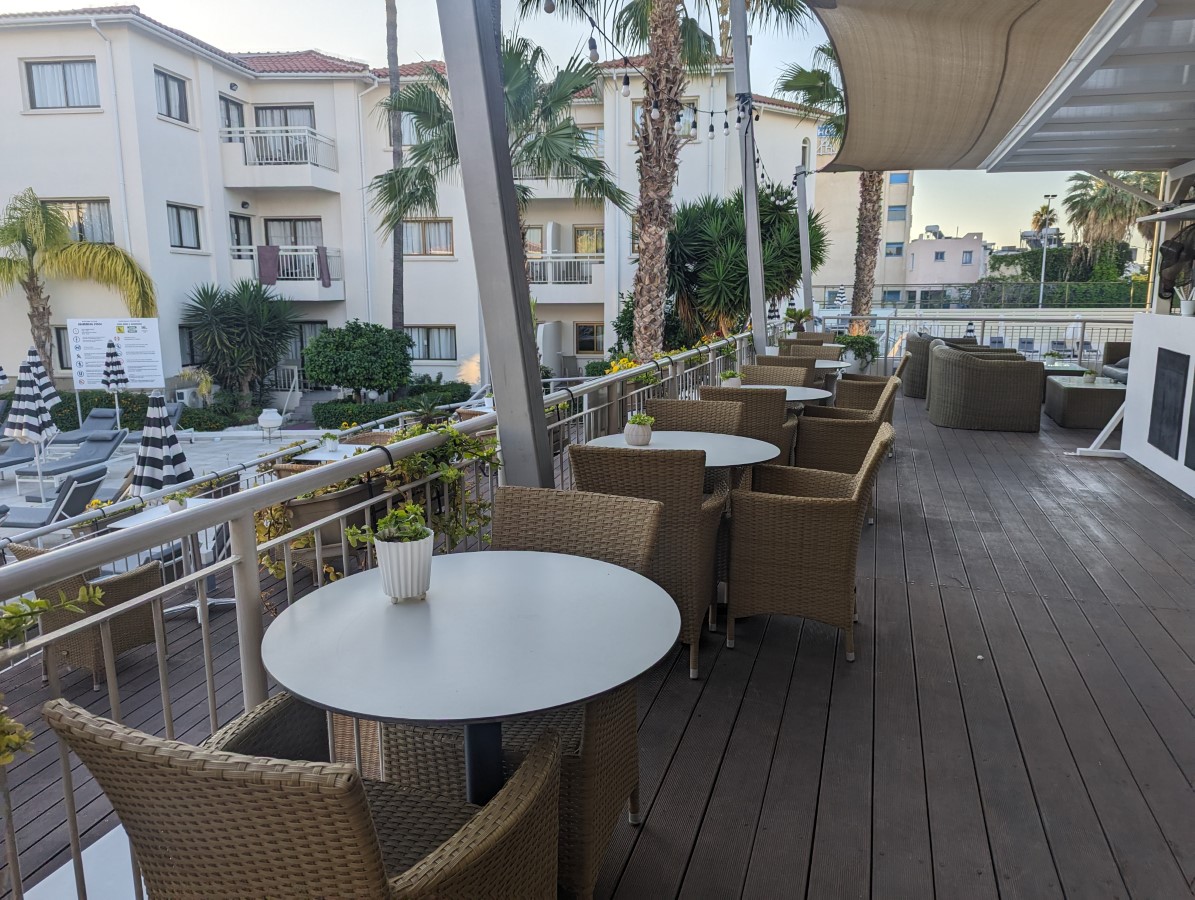 King Jason Paphos Pool Bar AccessAble