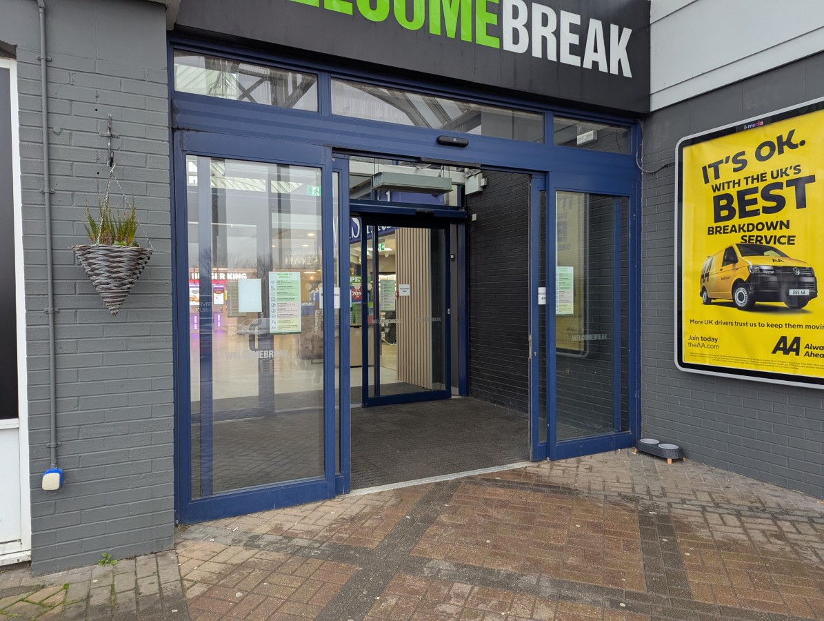 Welcome Break Woodall Northbound Services M1