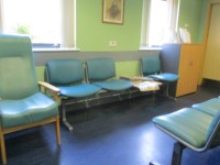 Wythenshawe Hospital - Laureate House Outpatients | AccessAble