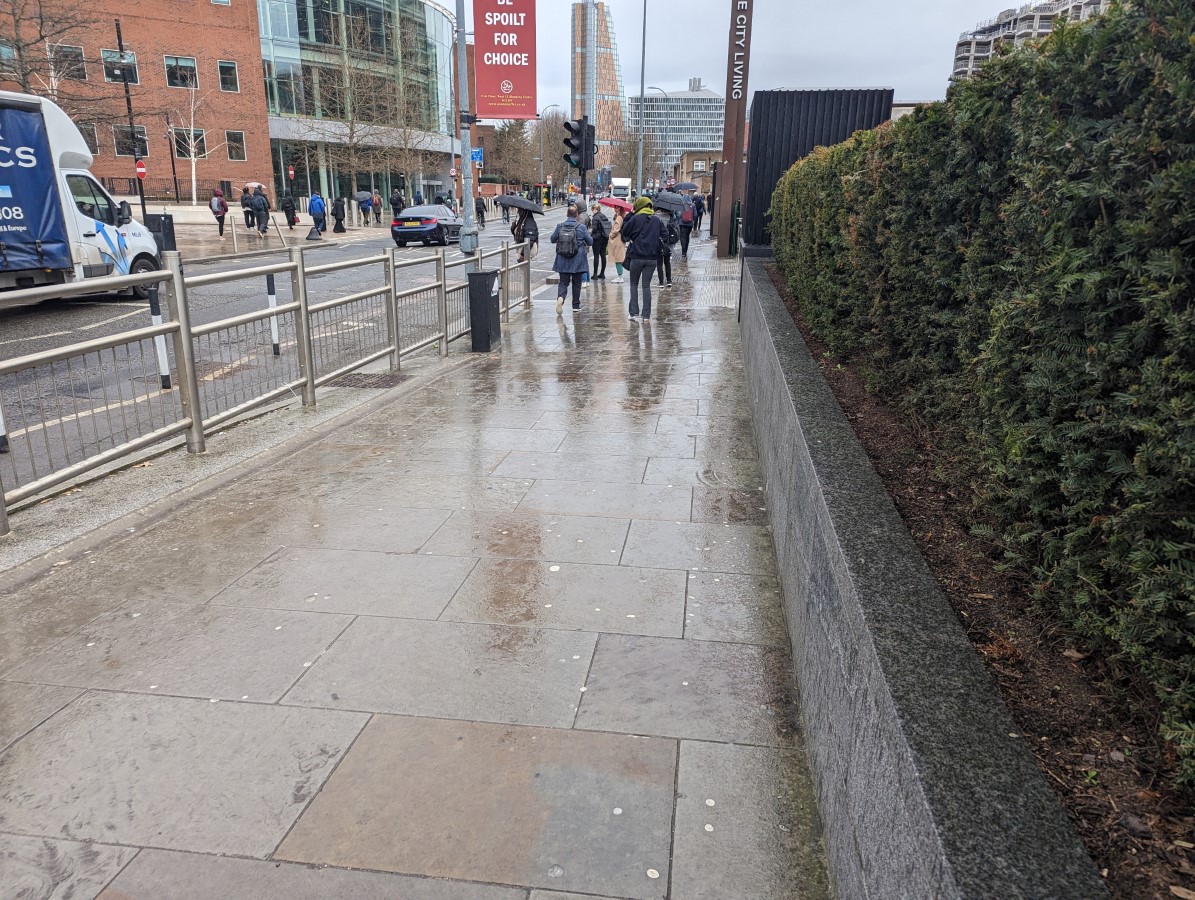 Route from Wood Lane Station to Garden House Building Main Entrance via White City Station