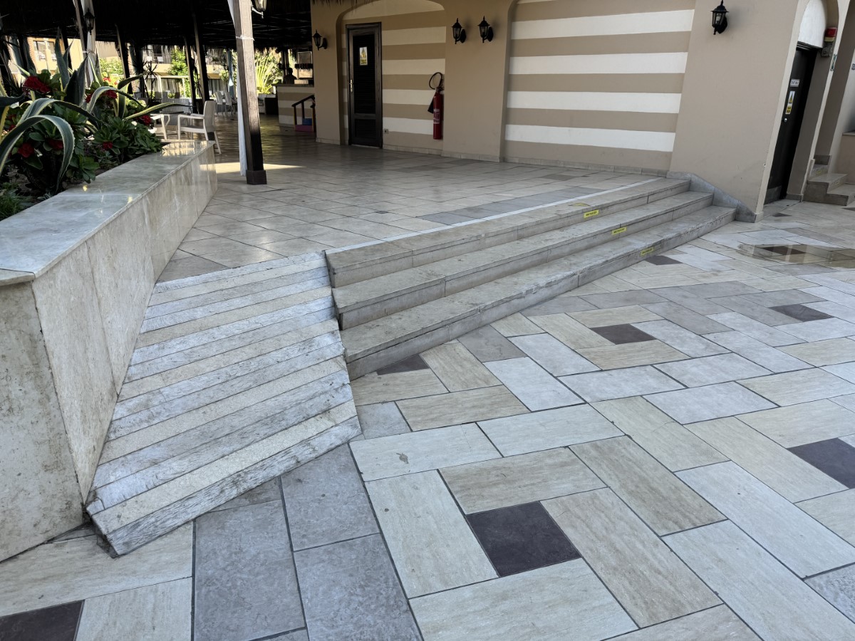 Jaz Aquamarine La Perla Pool Bar AccessAble