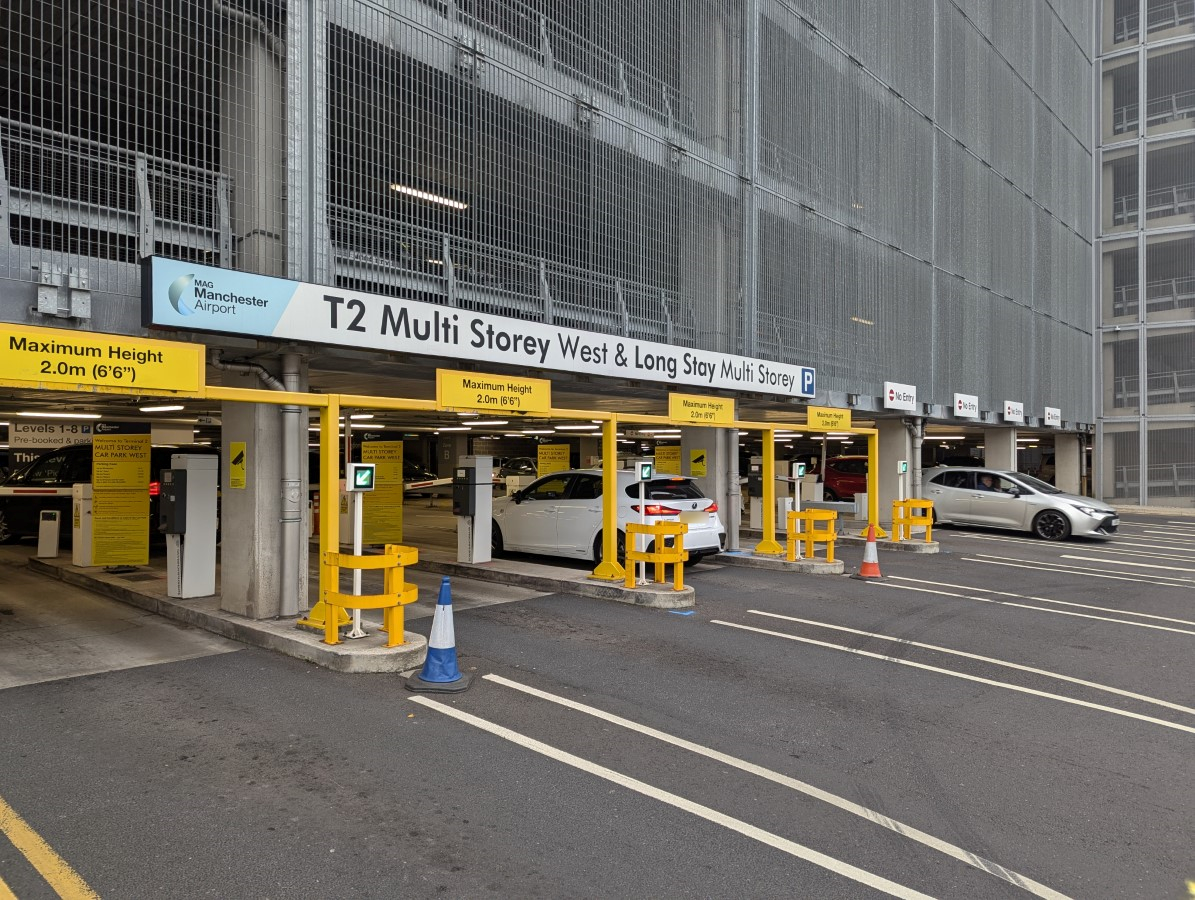 Terminal 2 West Multi-storey Car Park Manchester Airport www.accessable.co.uk