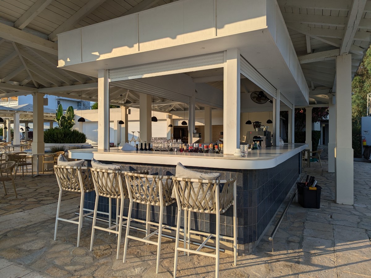 Kerkyra Blue Hotel and Spa Pavilion Pool Bar AccessAble