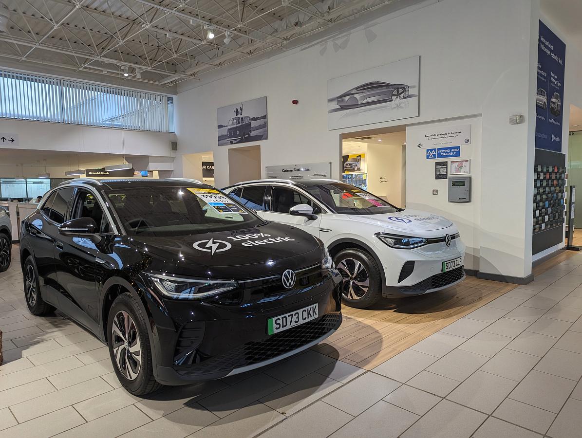 Arnold Clark Glasgow Crow Road Volkswagen | AccessAble