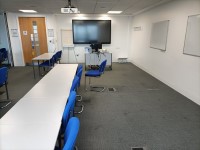329 - Teaching/Seminar Room