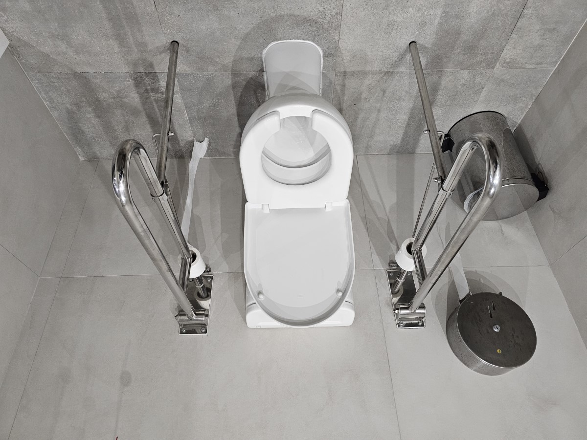 Hotel Rio Park - Toilets with Adaptations for Disabled People