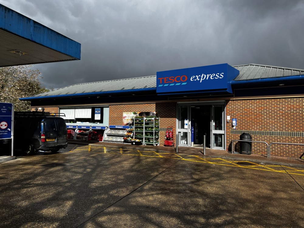 Tesco Earlham Road Express AccessAble