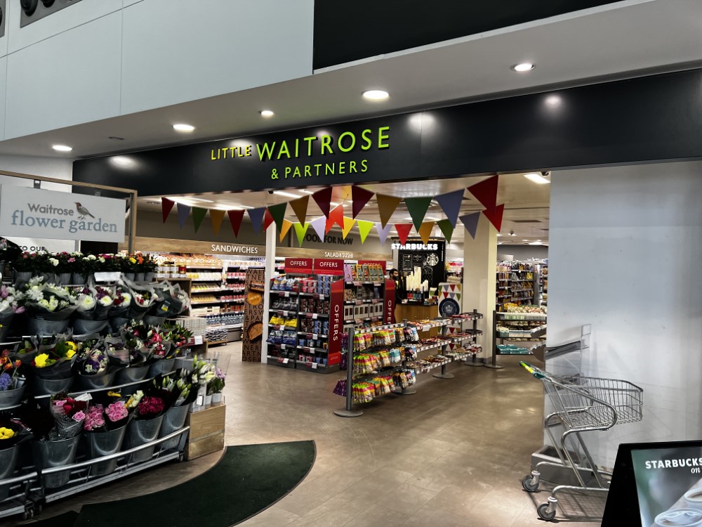 Waitrose - M25 - South Mimms Services - Welcome Break