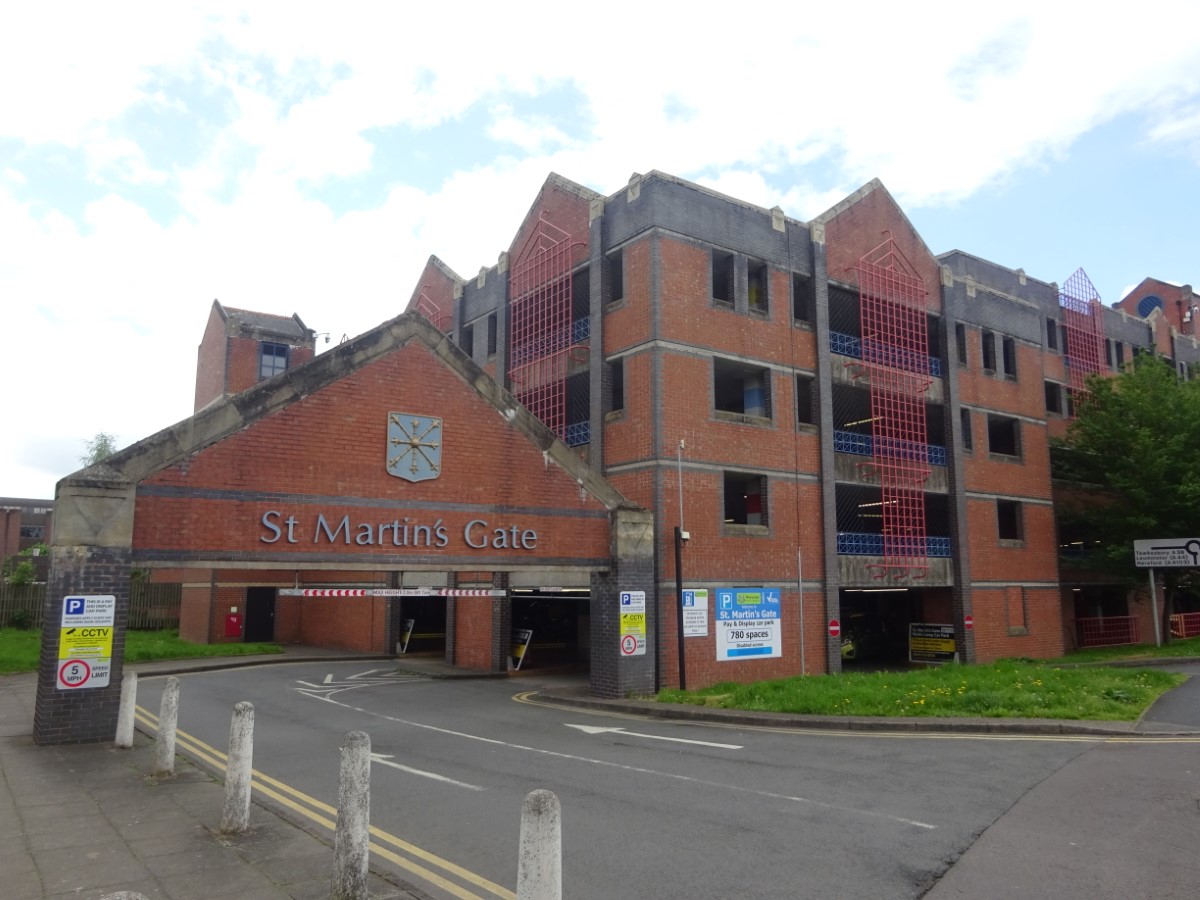 St Martins Gate Car Park to New Street via 2nd Floor Footbridge