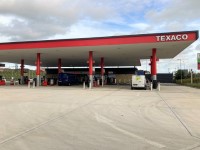 Texaco Petrol Station - M1 - Leeds Skelton Lake Services - EXTRA