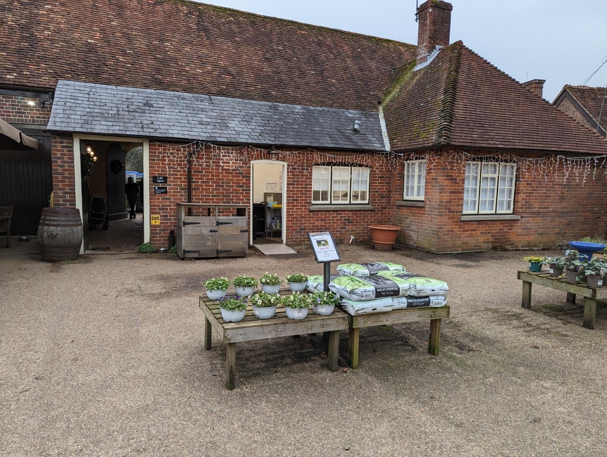 Hinton Ampner - Café | AccessAble