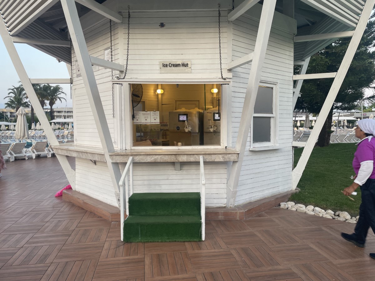 Ice Cream Hut AccessAble