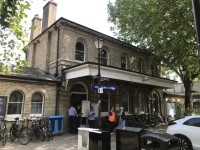 Kew Gardens Station