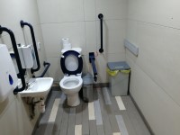 M42 - Hopwood Park Services - Welcome Break - Accessible Toilet (Right Transfer)