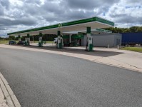 BP Petrol Station - M62 - Birch Services - Eastbound - Moto