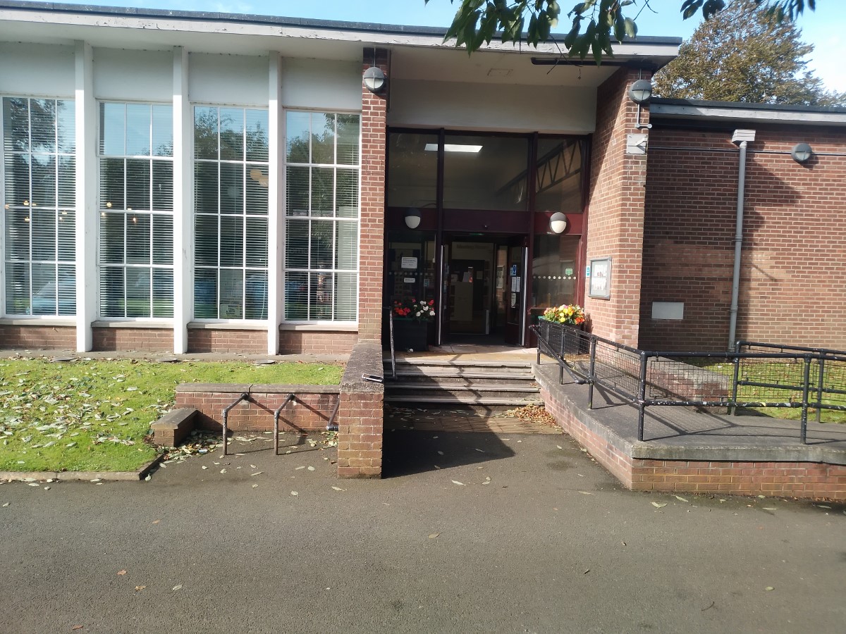 Ormeau Road Library