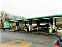 BP Petrol Station - M4 - Heston Services - Eastbound - Moto