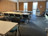 D04 Small Seminar Room