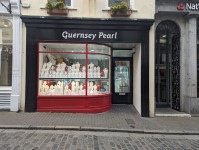 Guernsey Pearl 