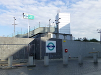King George V DLR Station