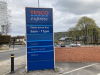 Tesco Halifax School Lane Express 