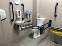 M1 - Tibshelf Services - Southbound - Roadchef - Accessible Toilet (Right Transfer)