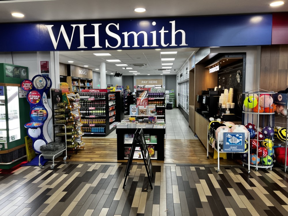 WHSmith - M25 - South Mimms Services - Welcome Break