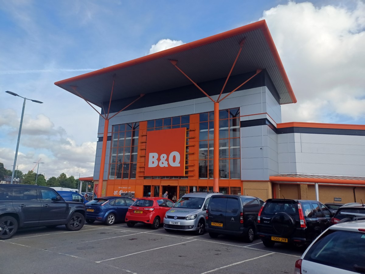 B&Q Queens Road | AccessAble