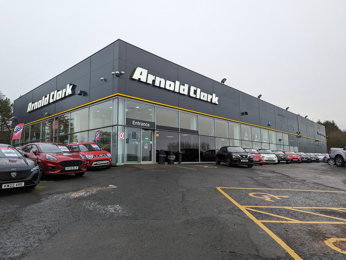 arnold-clark-east-kilbride-motorstore-accessable