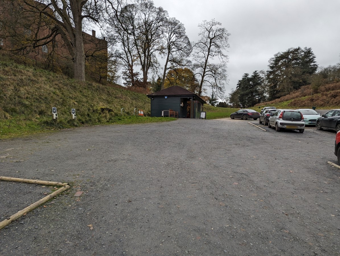 Powis Castle and Garden - Parking and Arrival