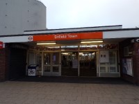 Enfield Town Station