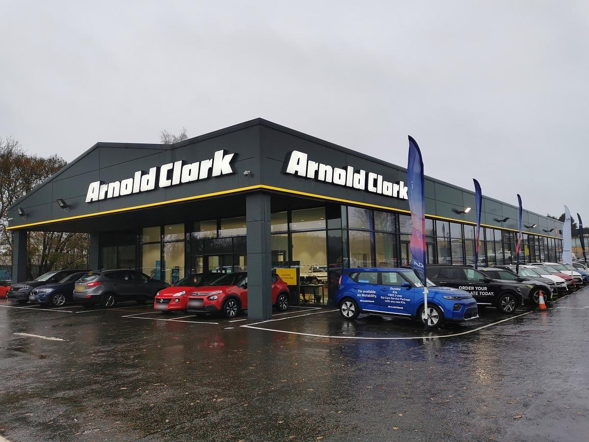 Arnold Clark Dundee Motorstore / Vauxhall / Fiat / Abarth | AccessAble