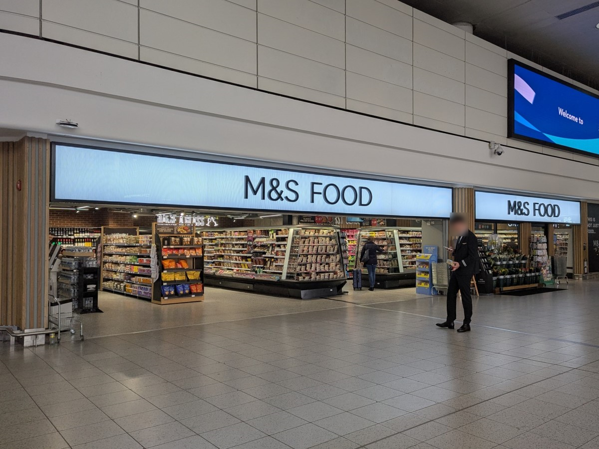 Marks and Spencer London Gatwick Airport South Terminal Simply Food