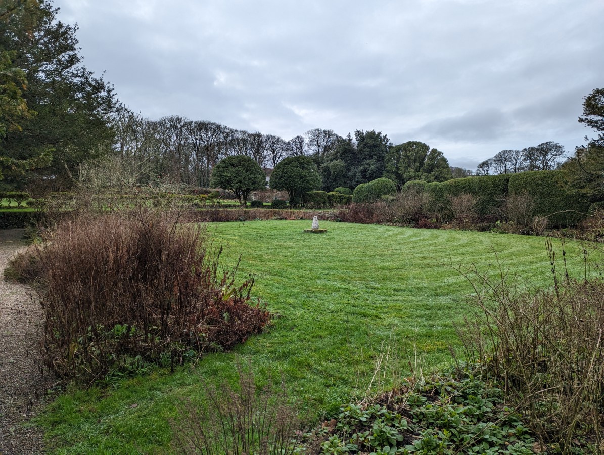 Godolphin - Side Garden