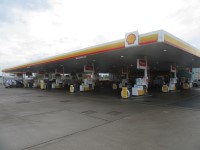 Shell Petrol Station - M25 - Cobham Services - EXTRA