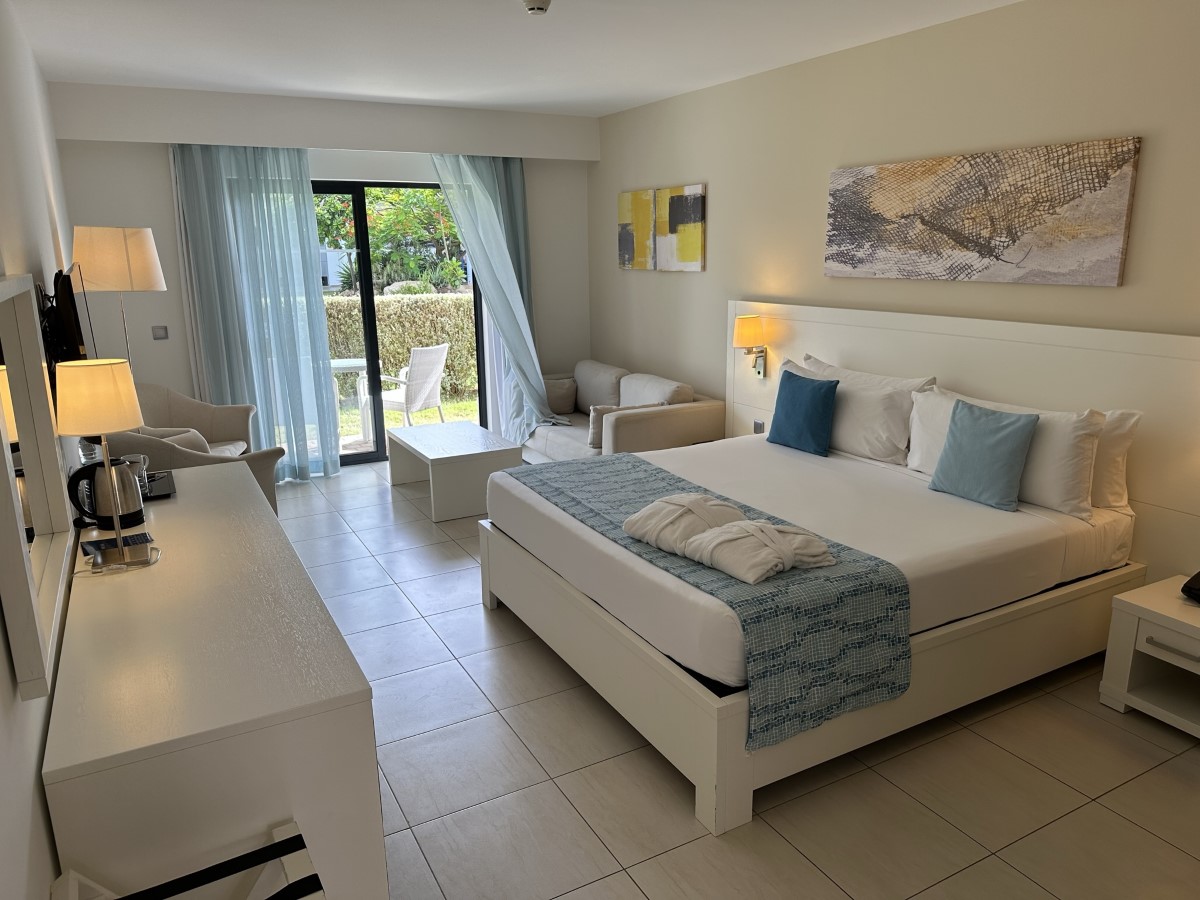 TUI BLUE Cabo Verde - Room with Adaptations for Disabled People ...