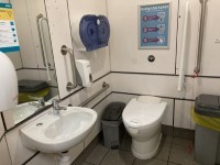 M6 - Knutsford Services - Southbound - Moto - Accessible Toilet (Right Transfer)